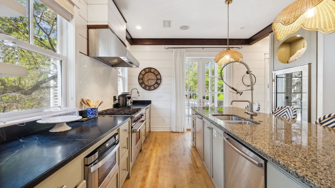 Photo of Kitchen in Cottage District