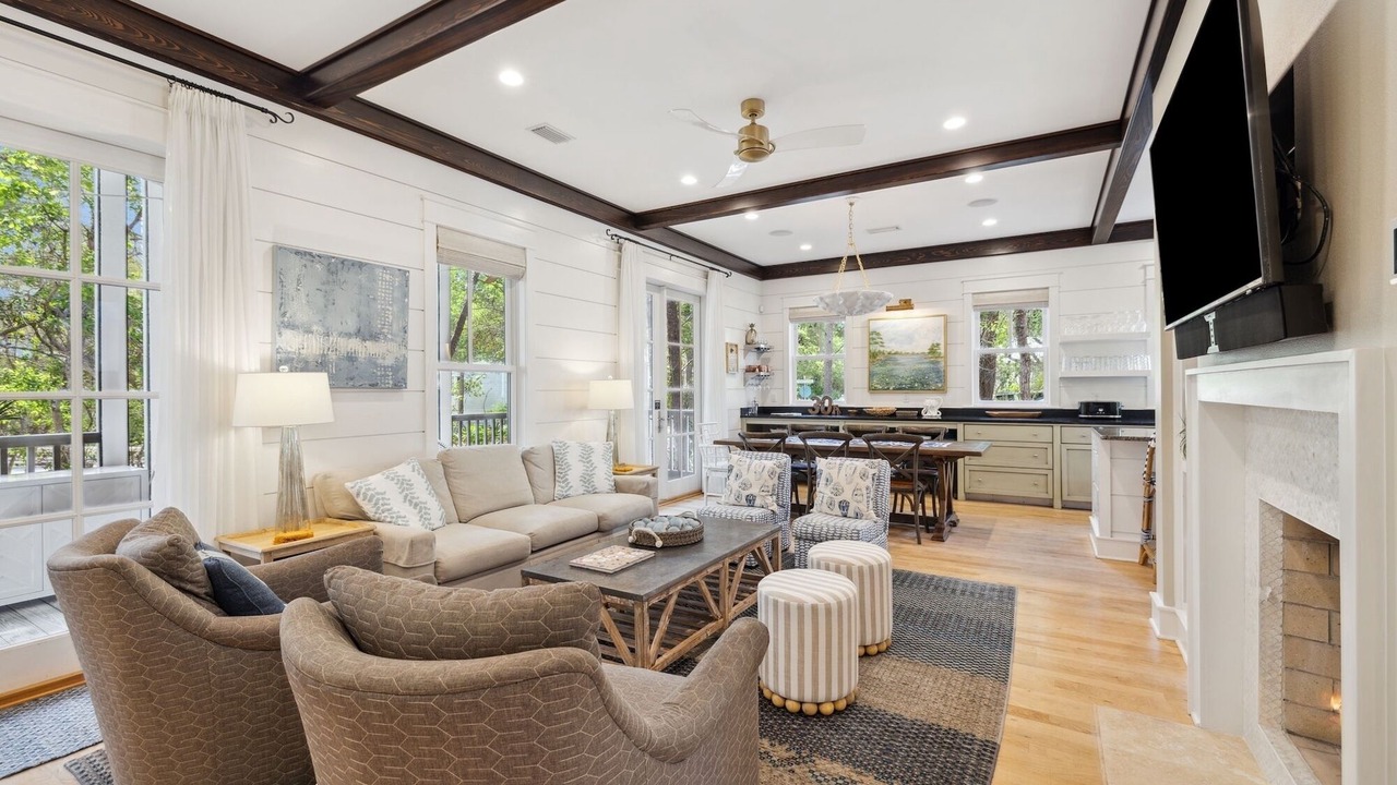 Photo of Livingroom in Cottage District