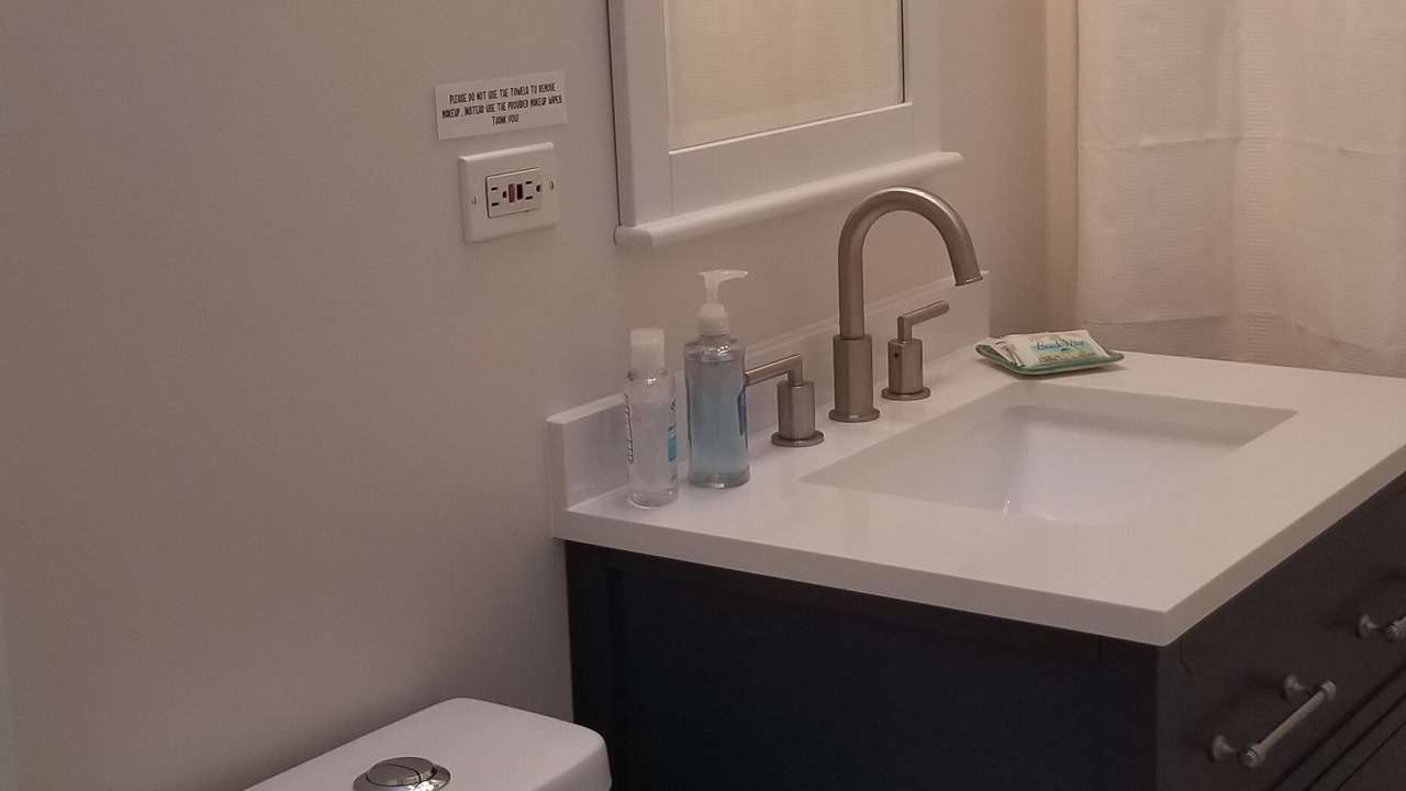 Photo of Bathroom in Union Pier