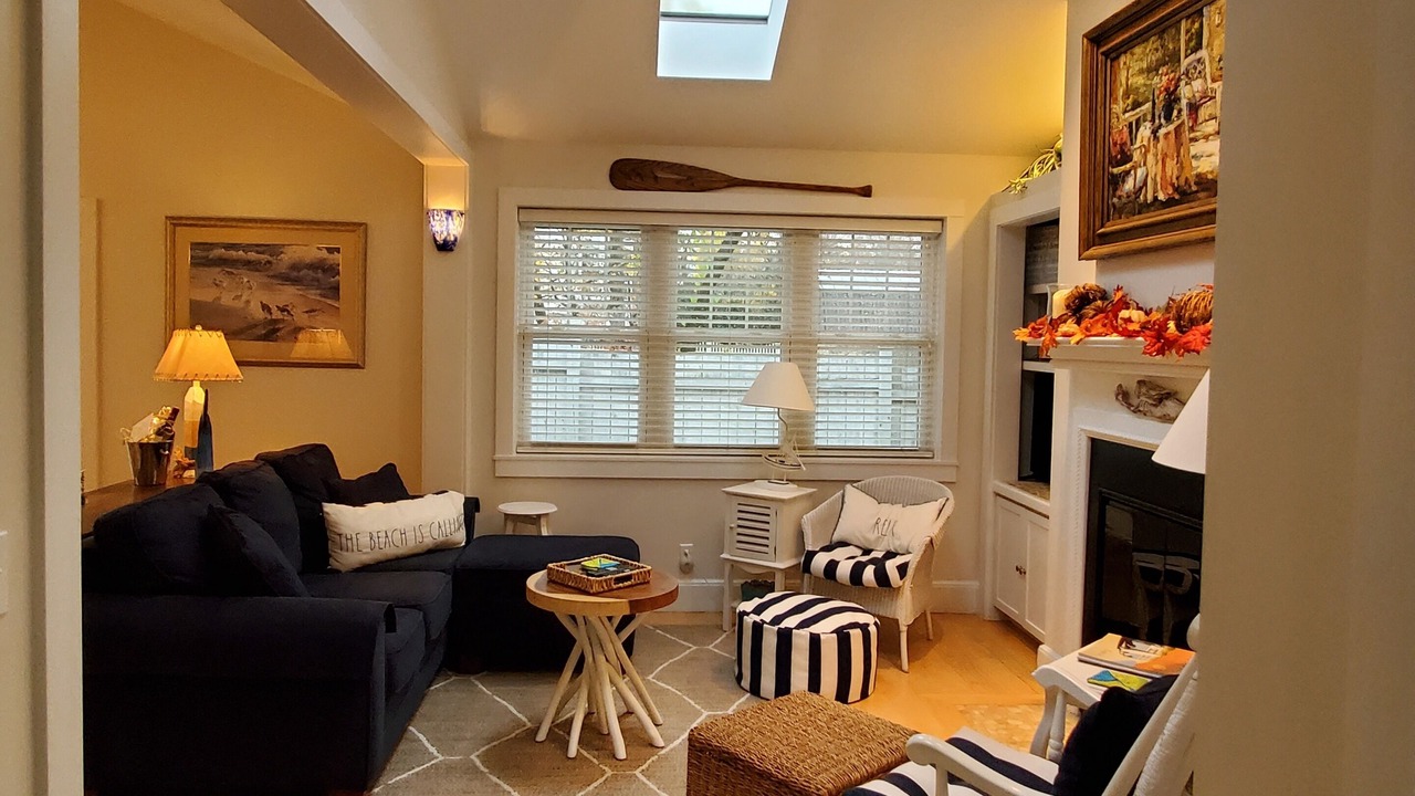 Photo of Livingroom in Union Pier