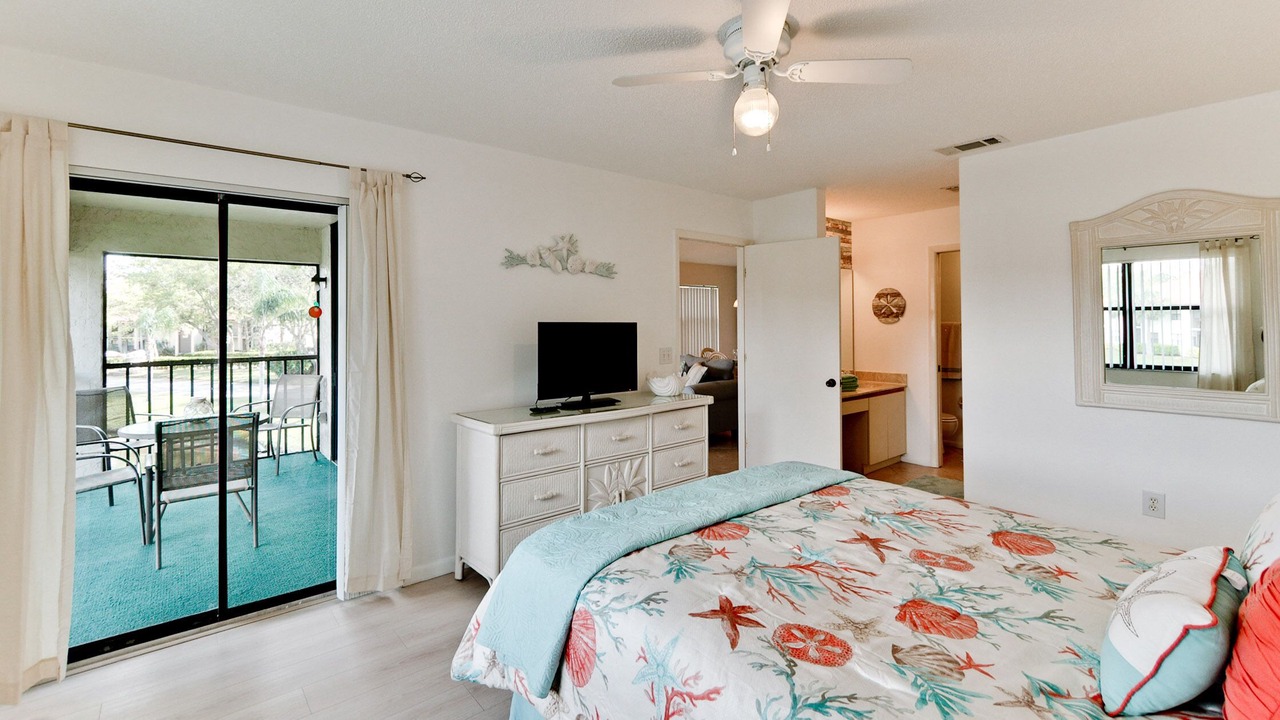 Photo of Bedroom in Trailer Estates