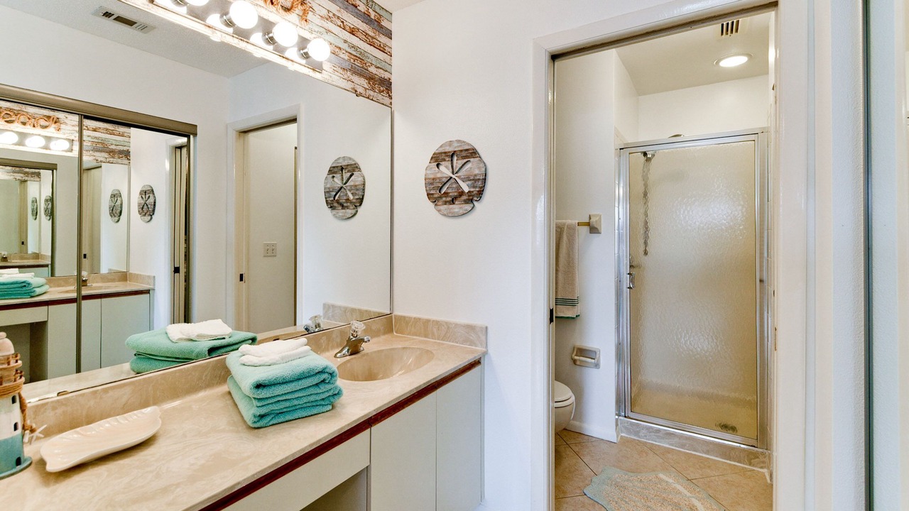 Photo of Bathroom in Trailer Estates