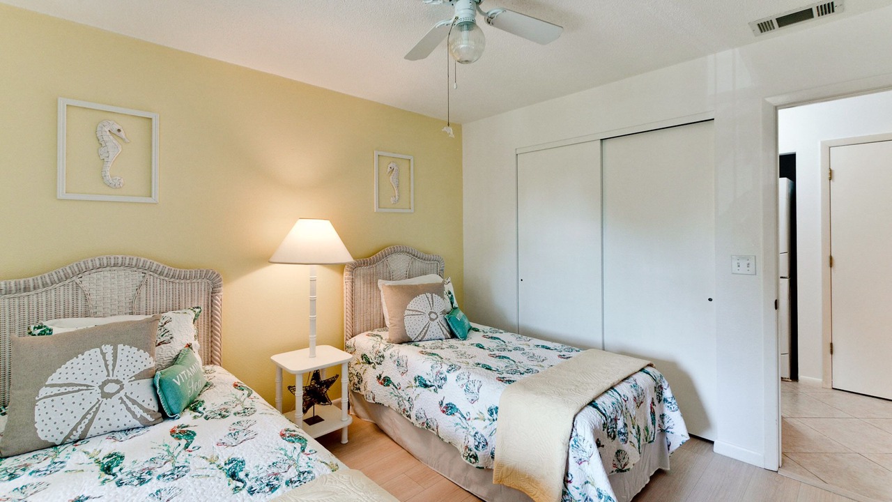 Photo of Bedroom in Trailer Estates