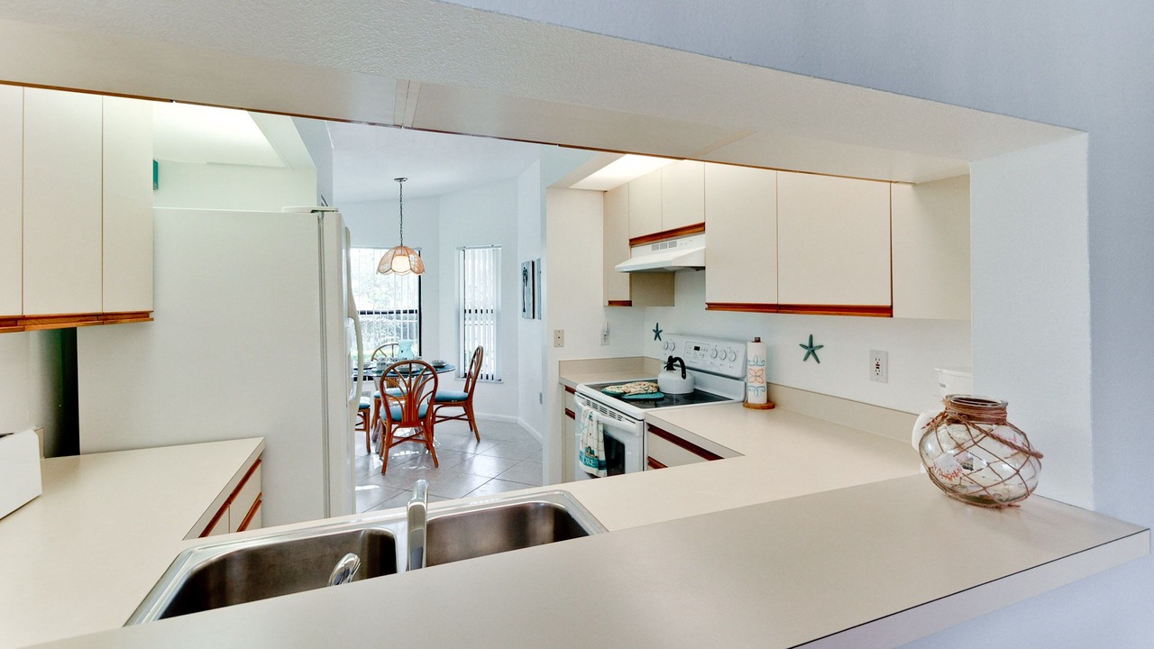 Photo of Kitchen in Trailer Estates
