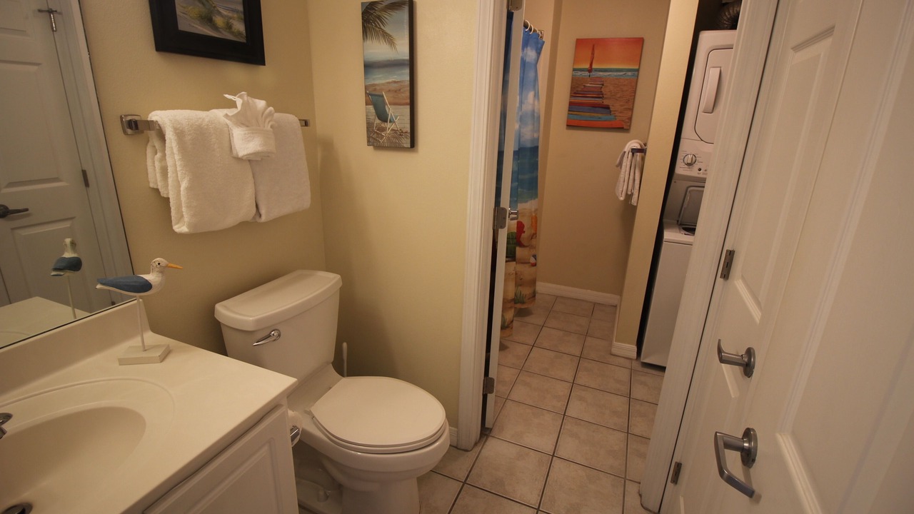 Photo of Bathroom in Navarre Beach