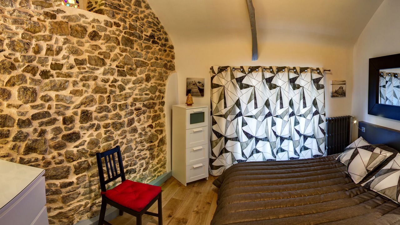 Photo of Bedroom in Port de St Goustan