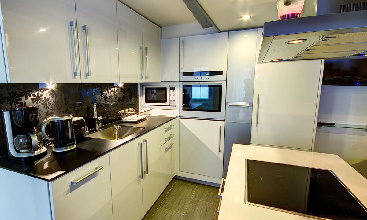 Photo of Kitchen in Port de St Goustan
