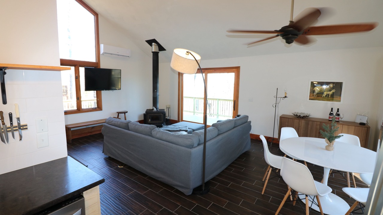 Photo of Livingroom in Treeloft