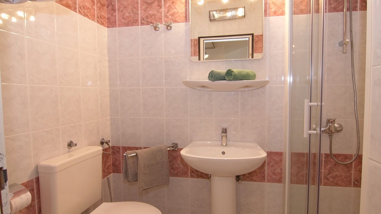 Photo of Bathroom in Brulo