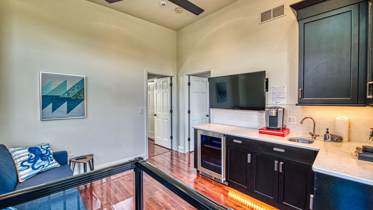 Photo of Livingroom in Miller Beach