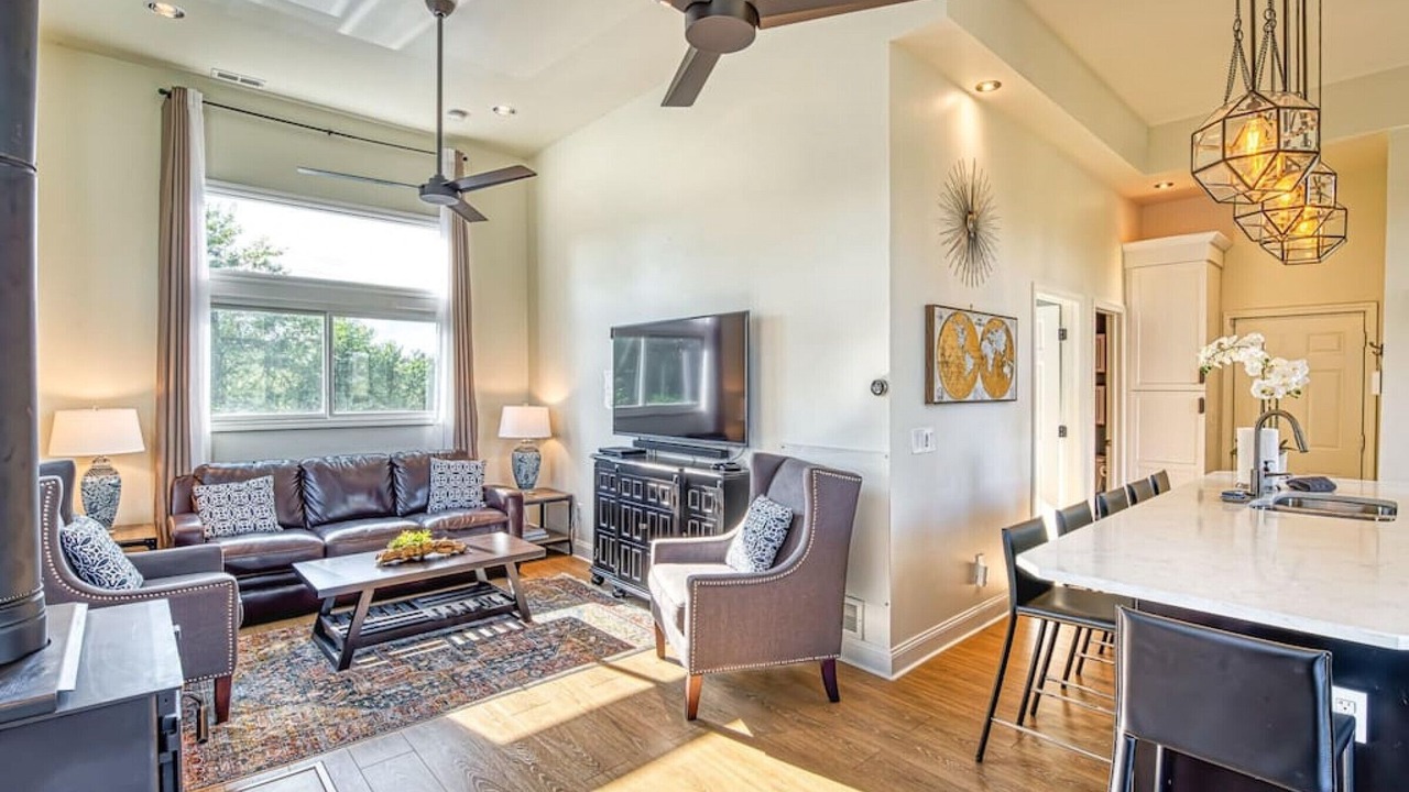 Photo of Livingroom in Miller Beach