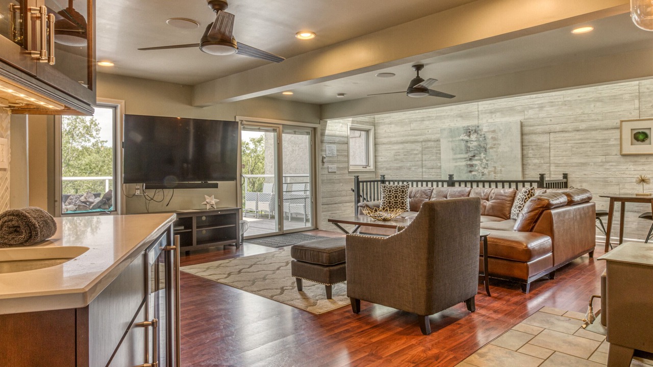Photo of Livingroom in Miller Beach