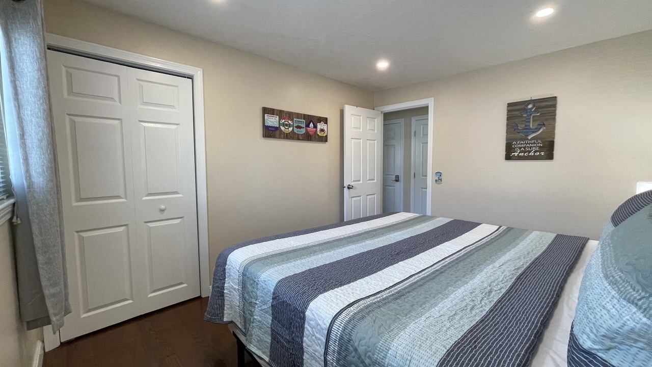 Photo of Bedroom in Dennis Port