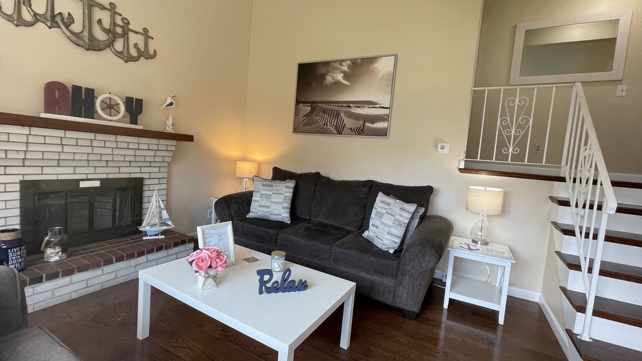 Photo of Livingroom in Dennis Port