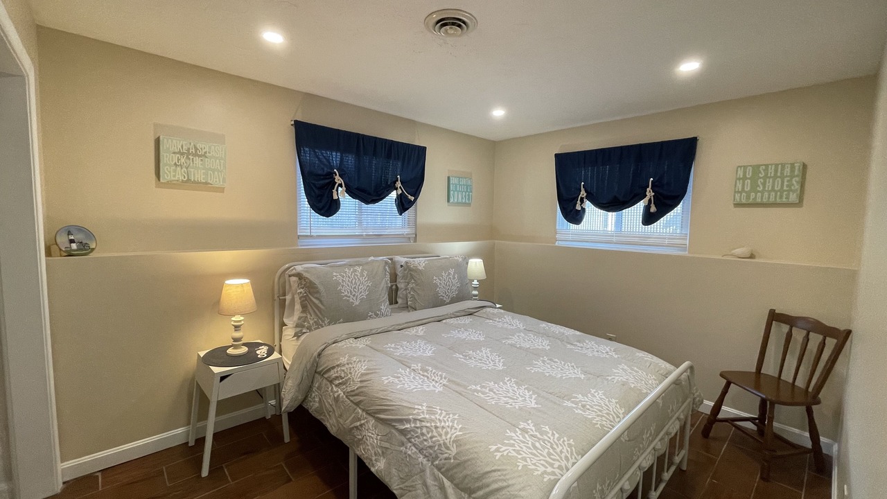 Photo of Bedroom in Dennis Port