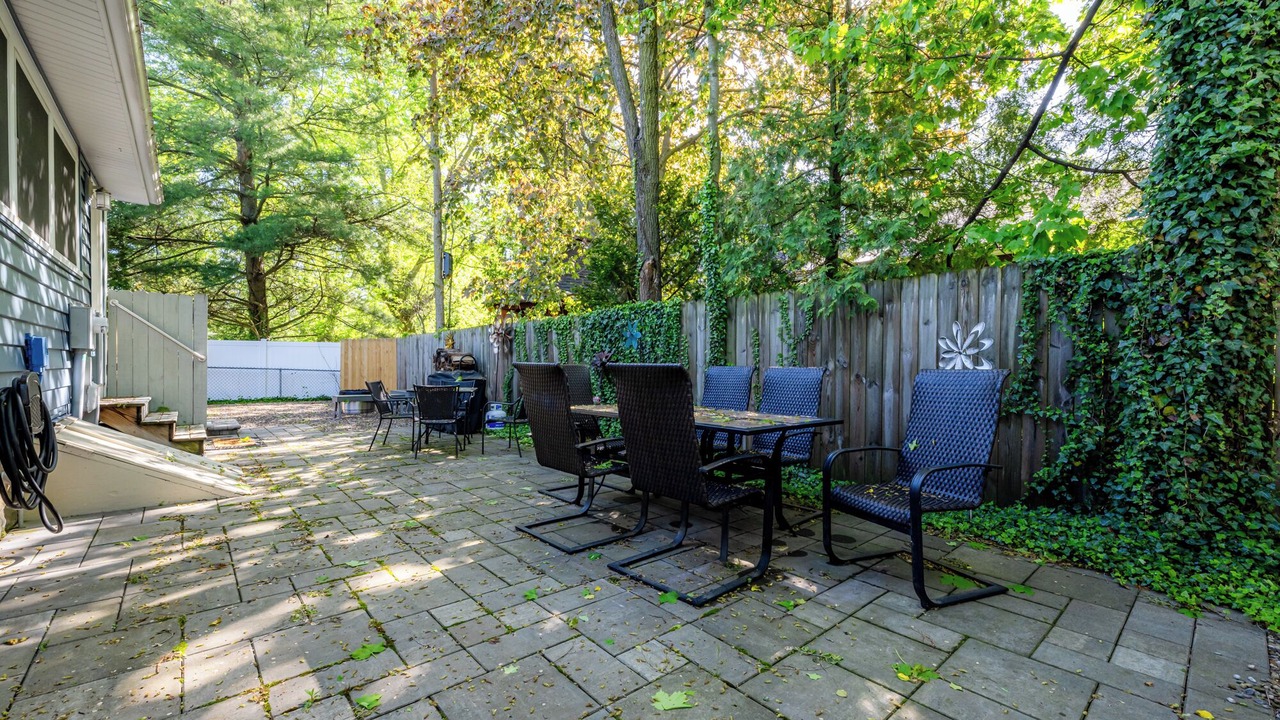 Photo of Outdoor in Lakeside