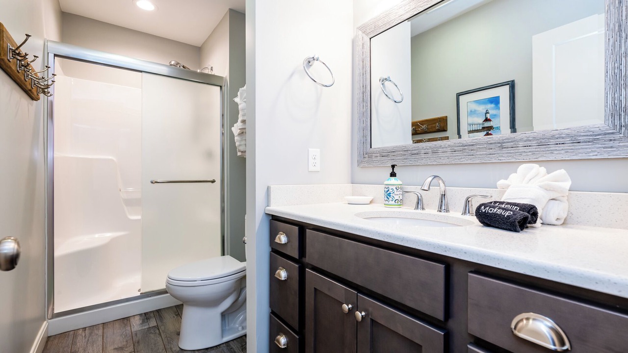 Photo of Bathroom in Lakeside