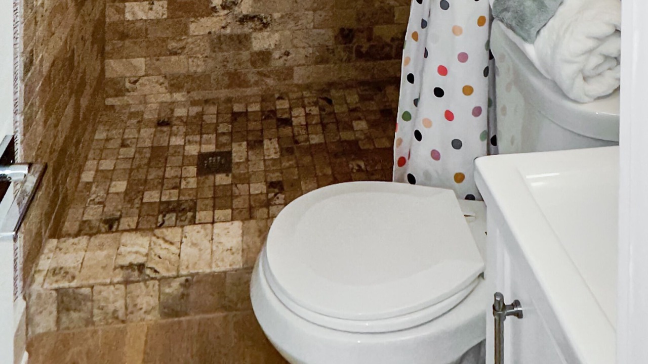 Photo of Bathroom in Crescent Beach