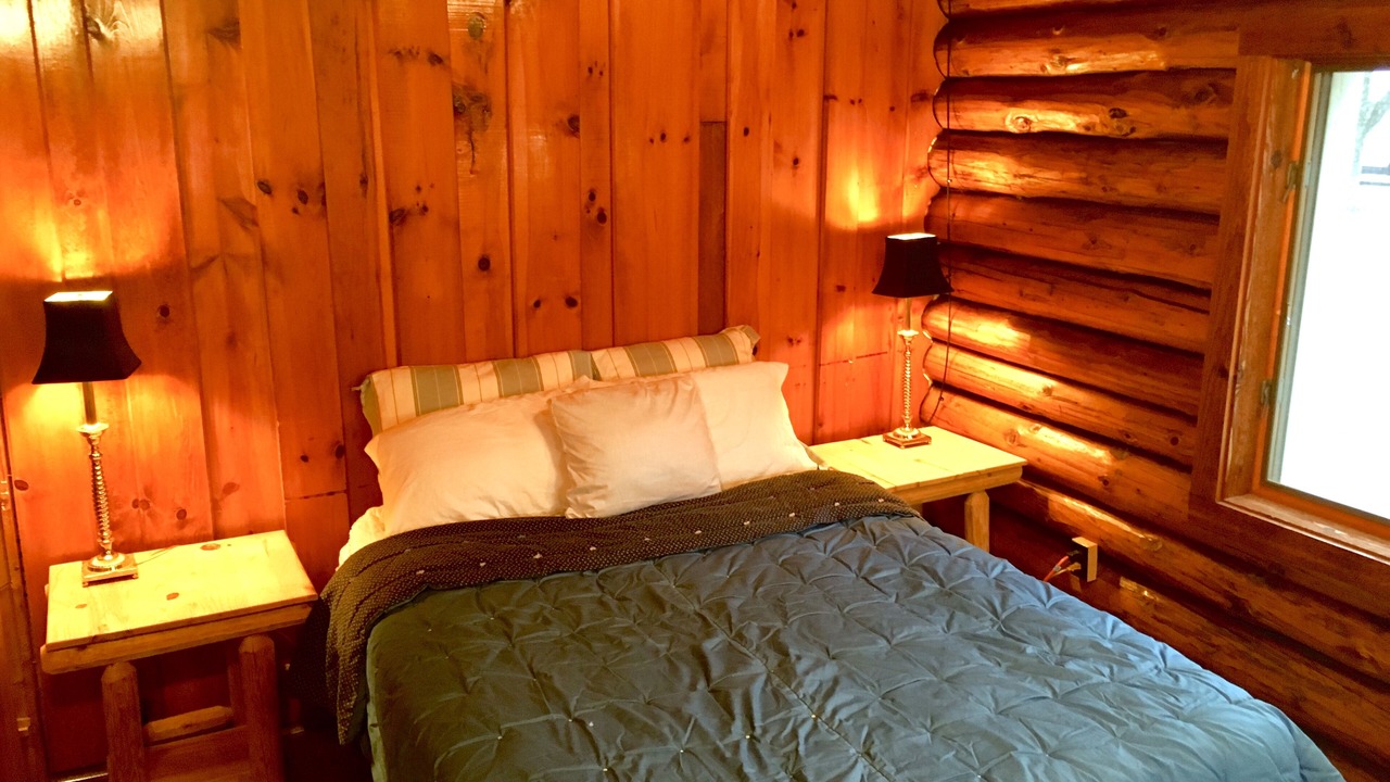 Photo of Bedroom in Lake