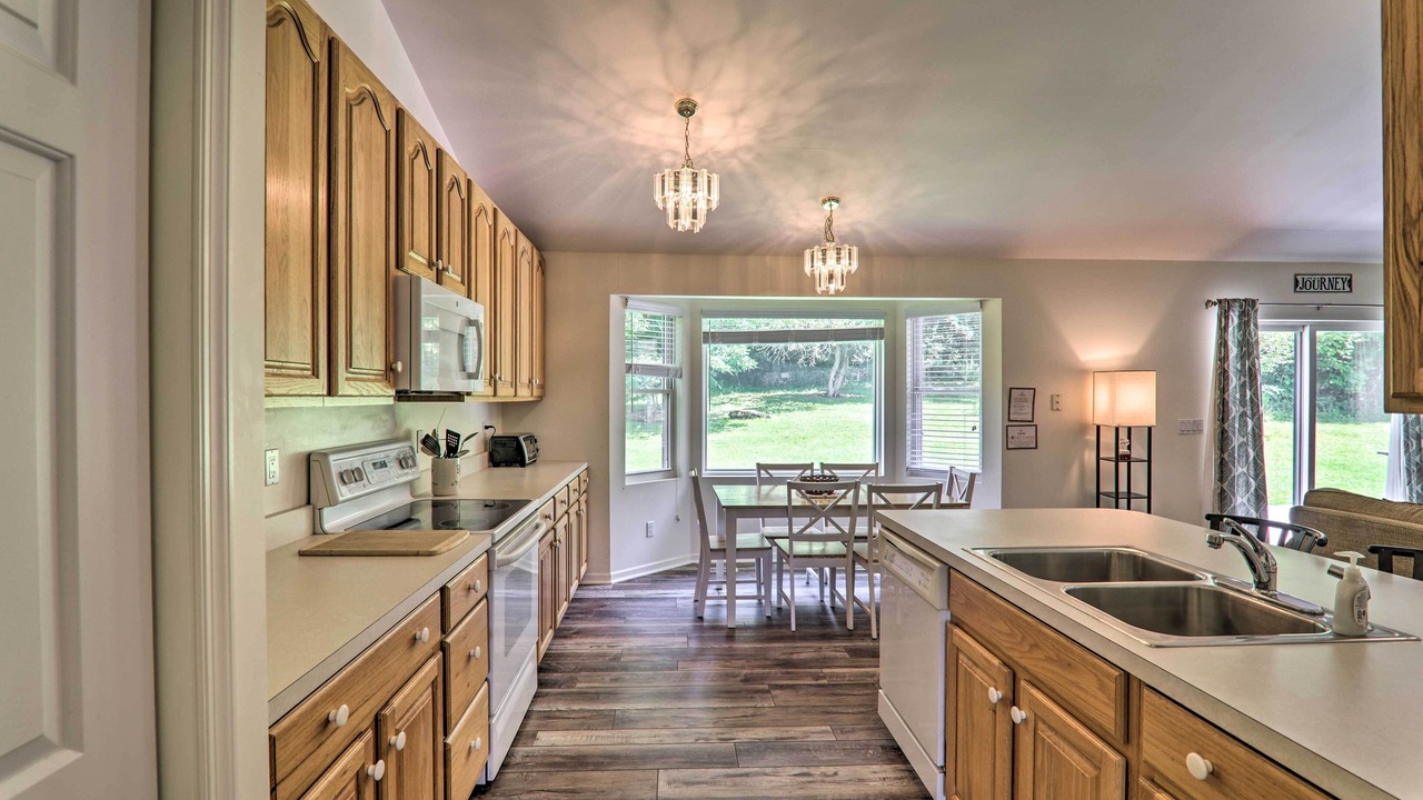 Photo of Kitchen in Thompson