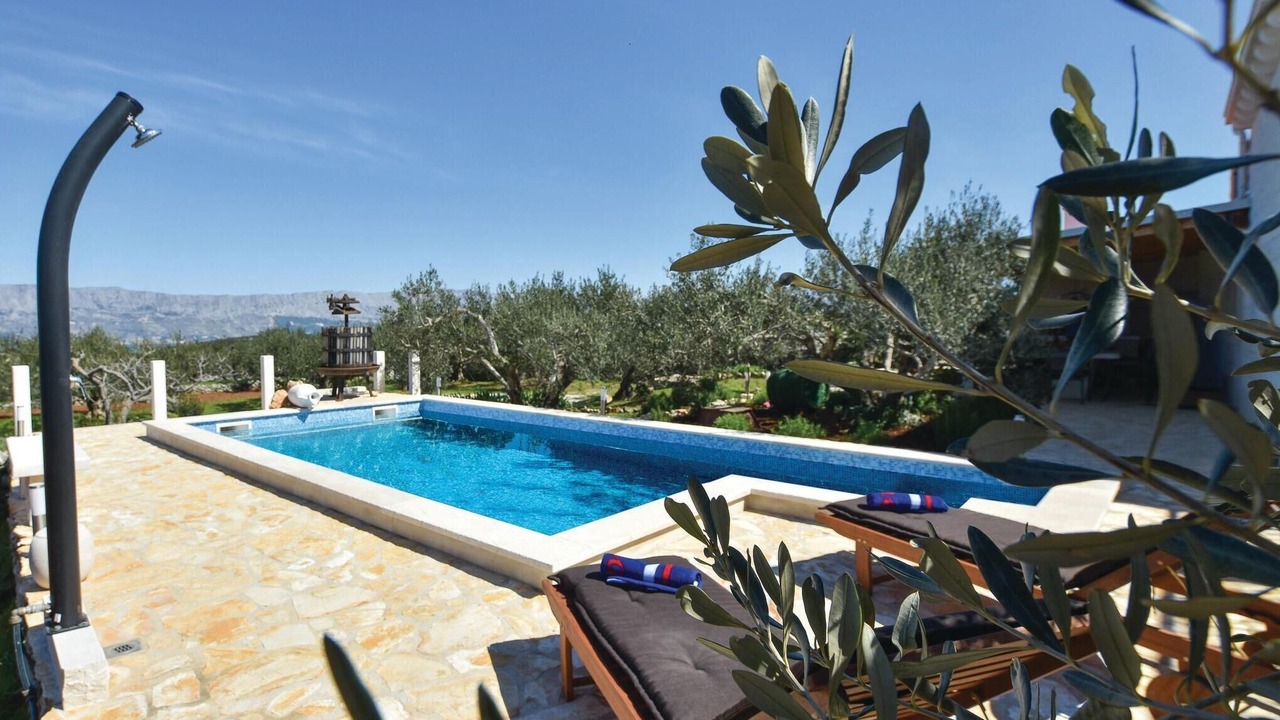 Photo of Outdoor in Pucisca