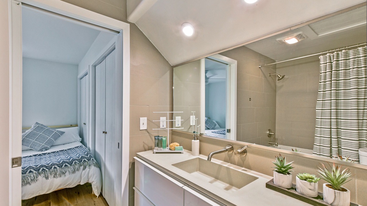 Photo of Bathroom in Northeast Virginia Beach
