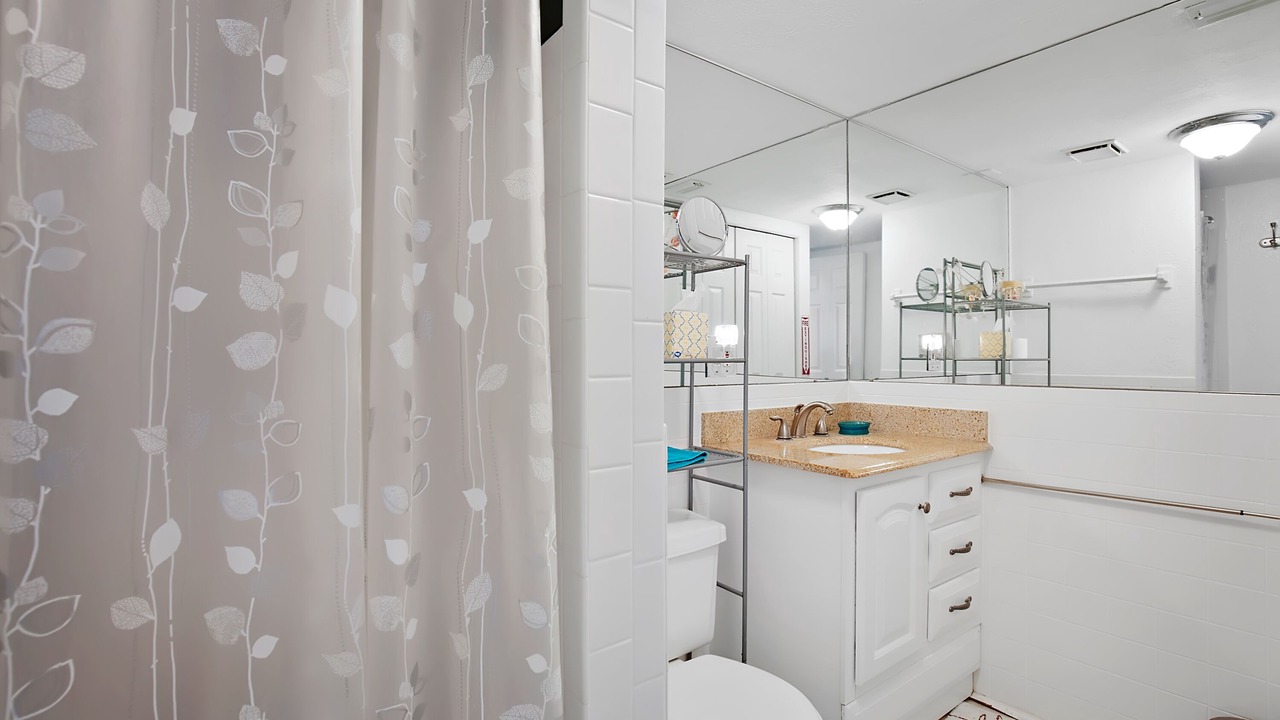 Photo of Bathroom in Palm Harbor