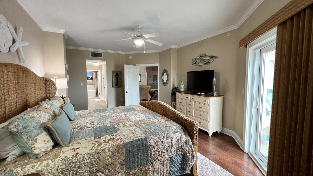 Photo of Bedroom in Mexico Beach