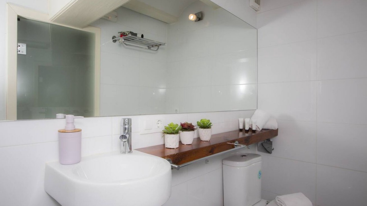 Photo of Bathroom in El Botanic