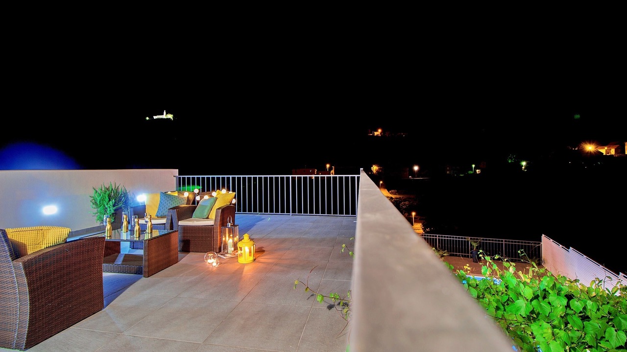 Photo of Patio Balcony in Zvecanje
