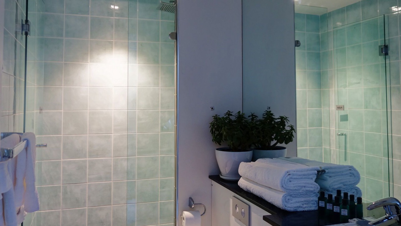 Photo of Bathroom in Paddington