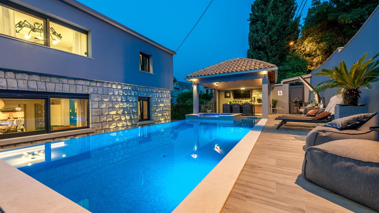 Photo of Outdoor in Lapad