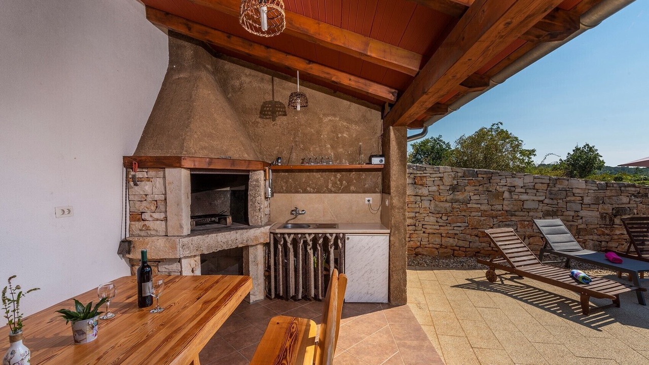 Photo of Outdoor in Mofardini