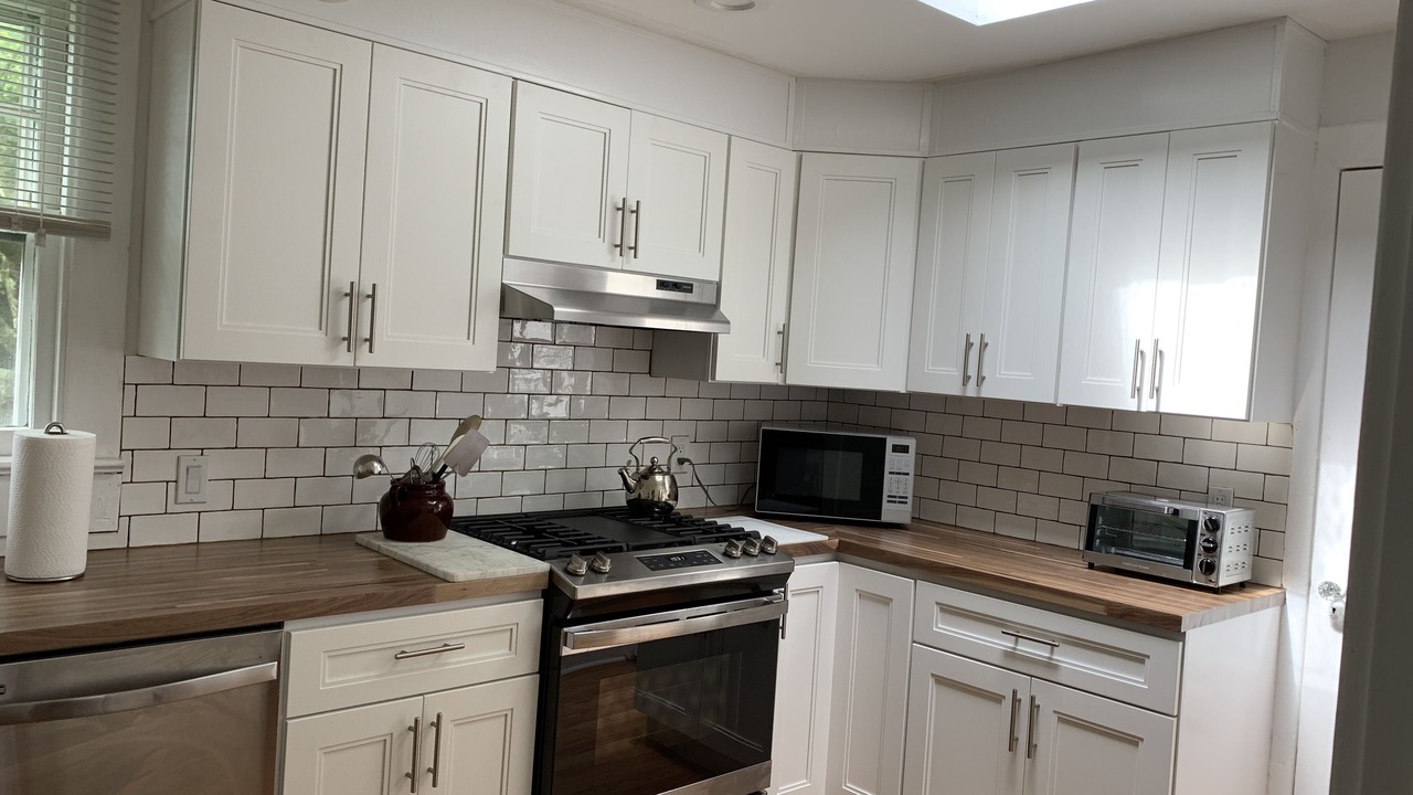 Photo of Kitchen in Village of Southampton