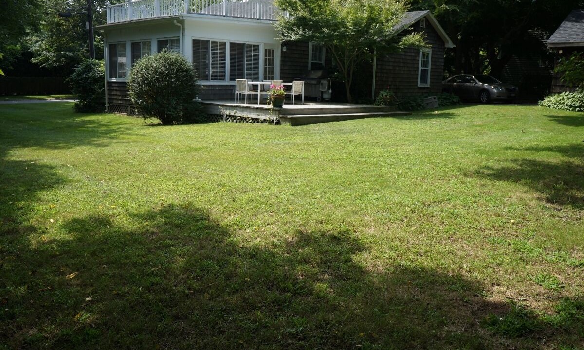 Photo of Outdoor in Village of Southampton