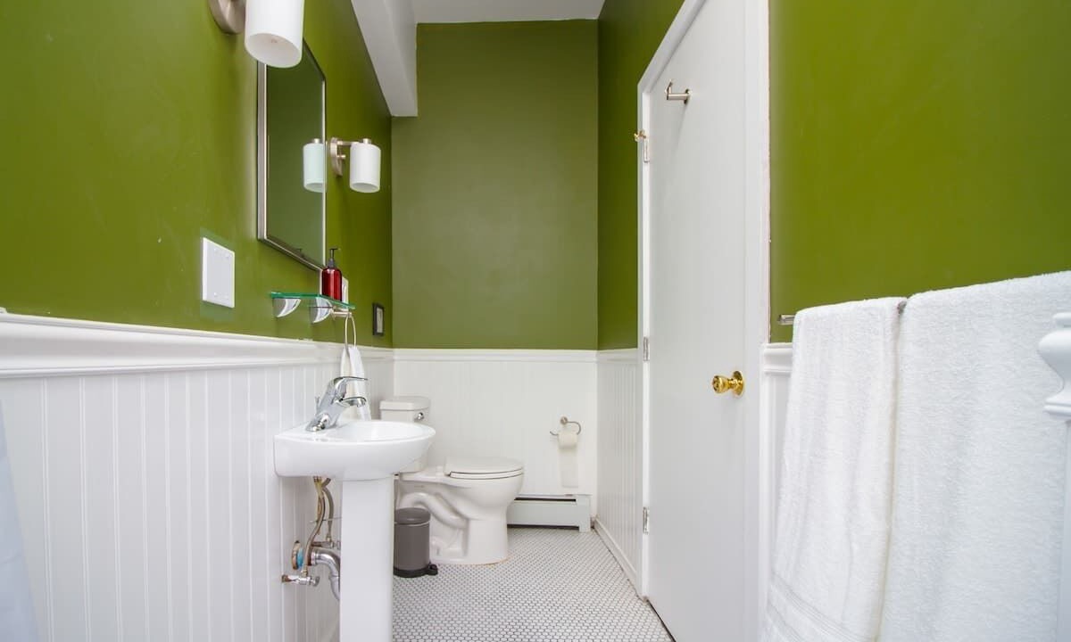 Photo of Bathroom in Queens