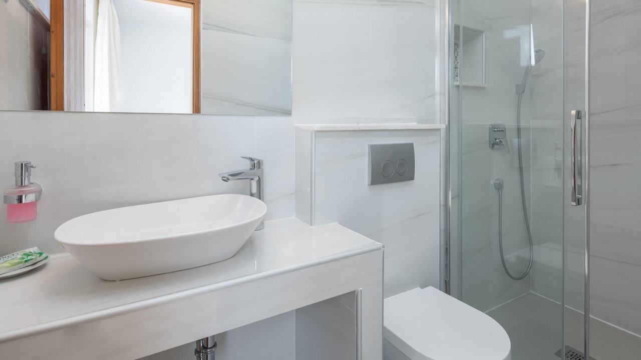 Photo of Bathroom in Slatine