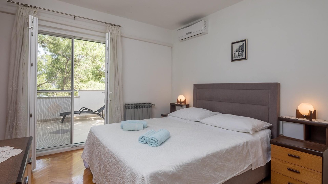 Photo of Bedroom in Slatine