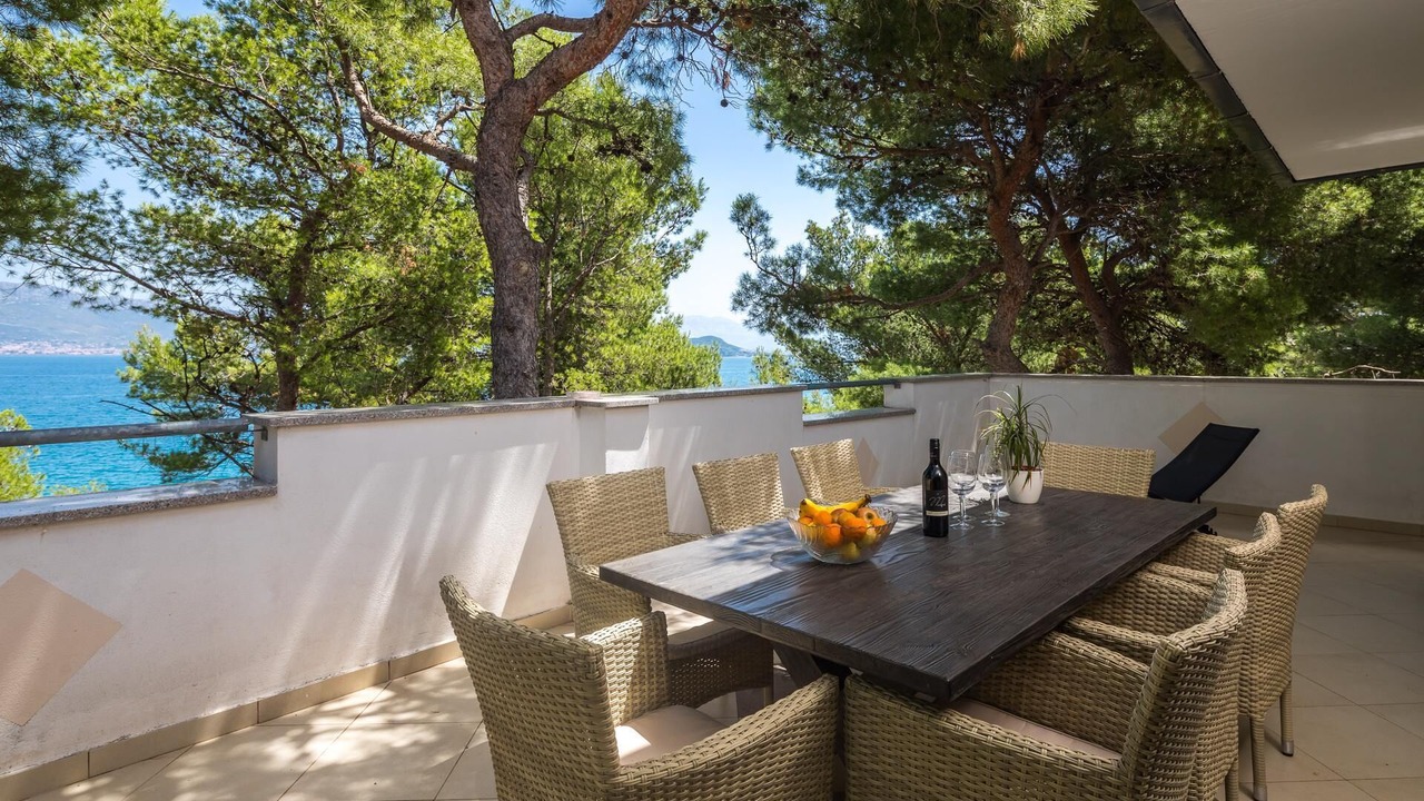 Photo of Outdoor in Slatine