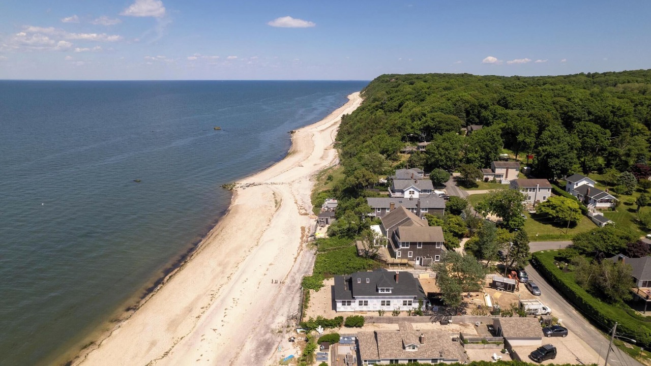 Photo of Others in Wading River
