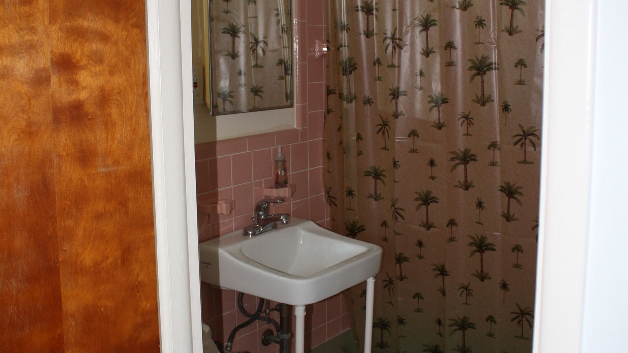 Photo of Bathroom in Marathon