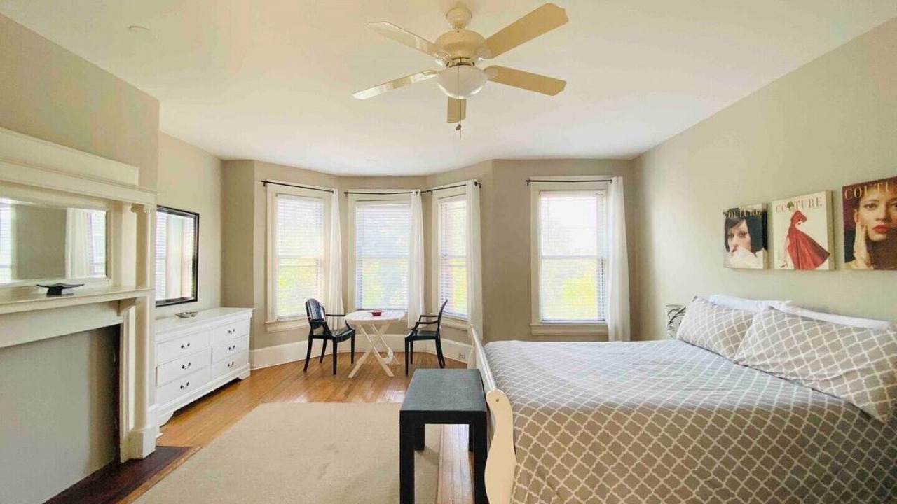 Photo of Bedroom in Logan Circle