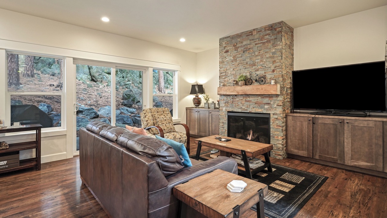 Photo of Livingroom in Westbrook Meadows