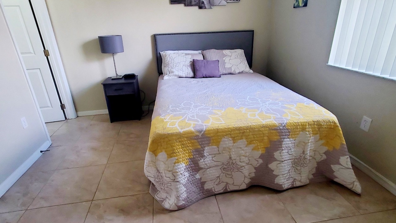 Photo of Bedroom in Windwood Bay