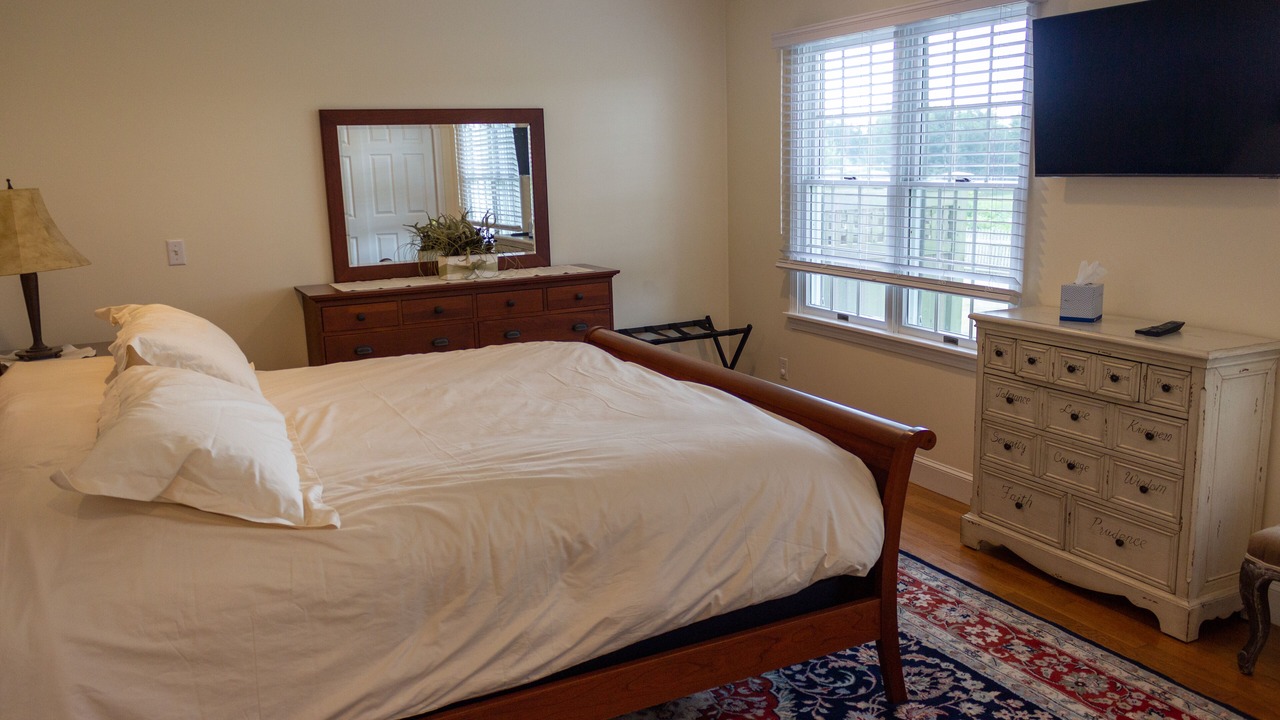 Photo of Bedroom in West Hyannisport
