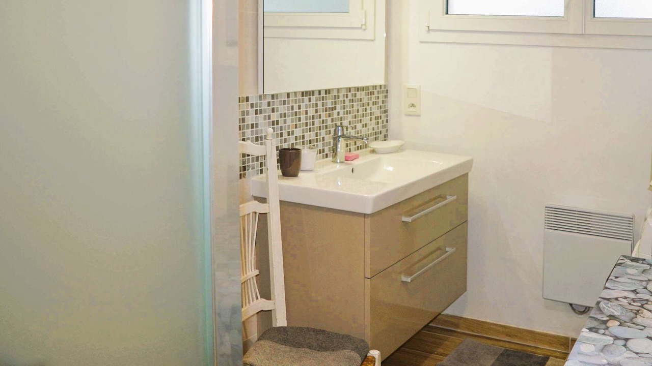 Photo of Bathroom in Pleumeur-Bodou
