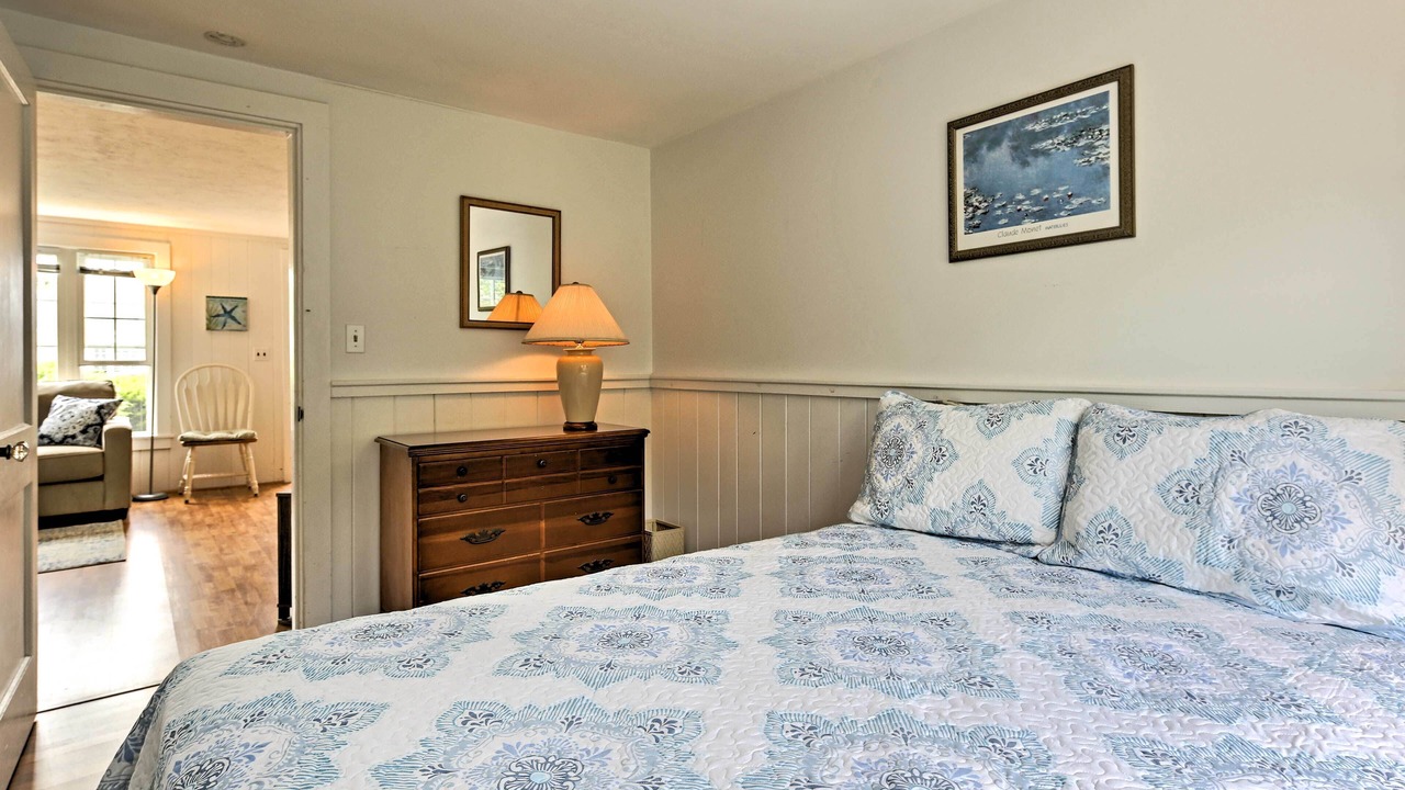 Photo of Bedroom in West Hyannisport