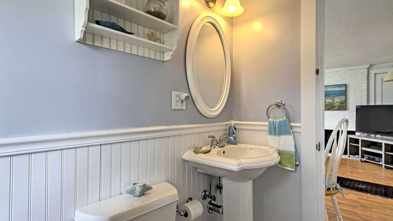 Photo of Bathroom in West Hyannisport