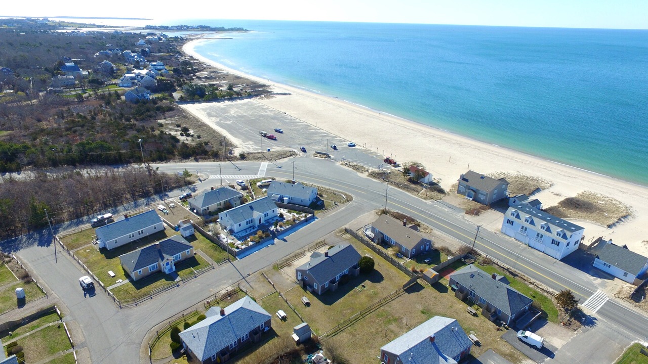 Photo of Others in West Hyannisport