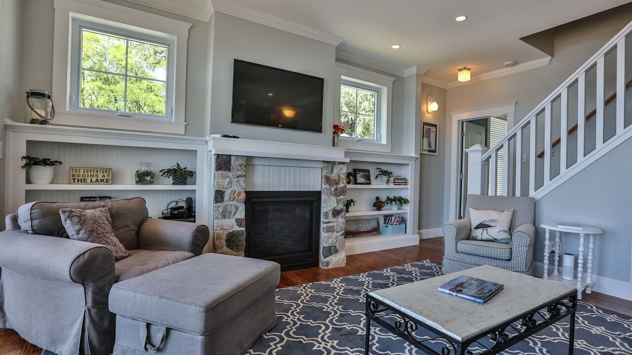 Photo of Livingroom in Town of Varick